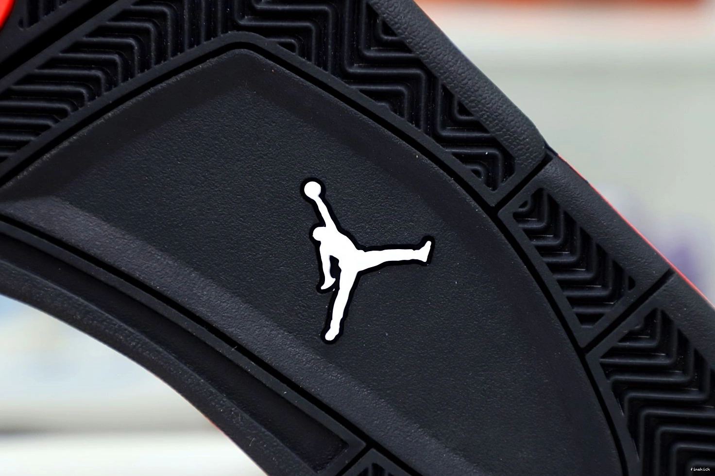 RETRO JORDAN 'RED AIR THUNDER' 4 0715